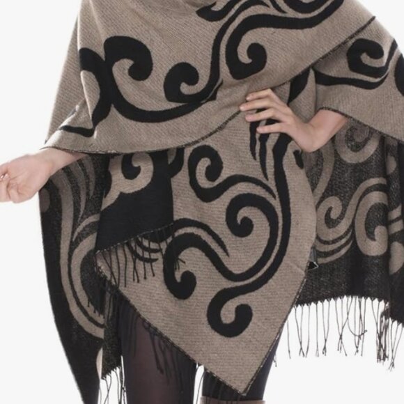 Womens Reversible Swirl Pattern Open Poncho Shawl - Picture 6 of 7